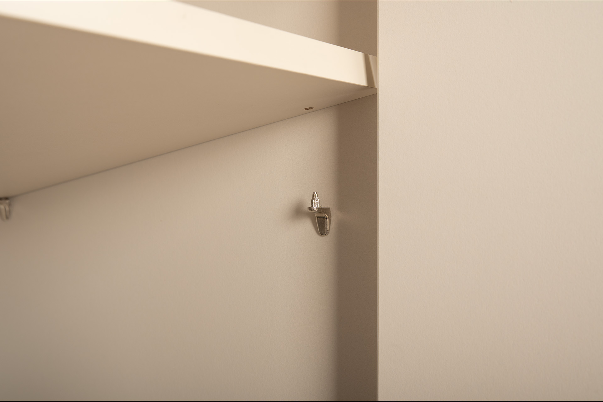 Сатин 7045 SU, Эмили Блаш U9135, Белый PE шагрень