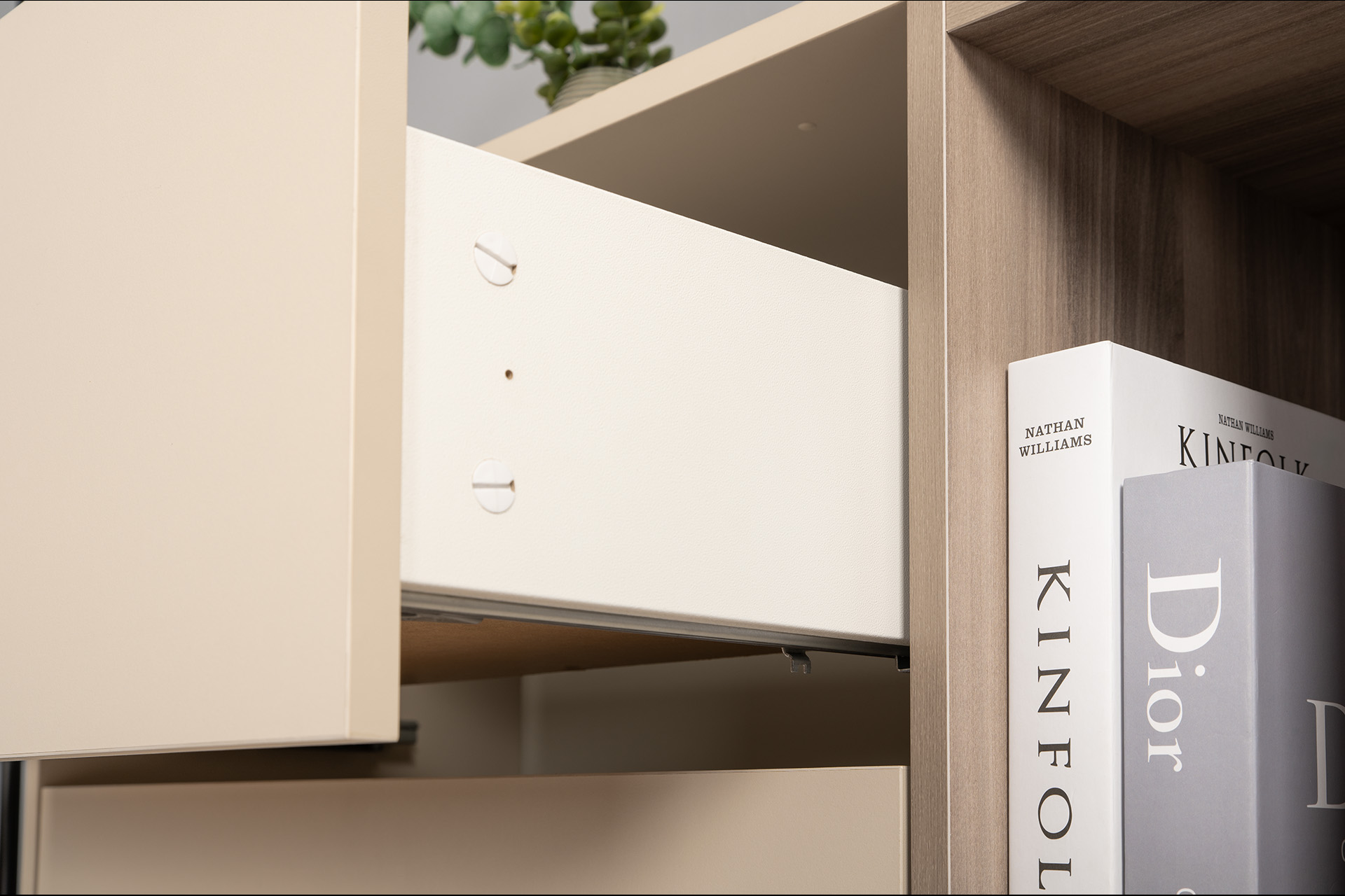 Сатин 7045 SU, Эмили Блаш U9135, Белый PE шагрень