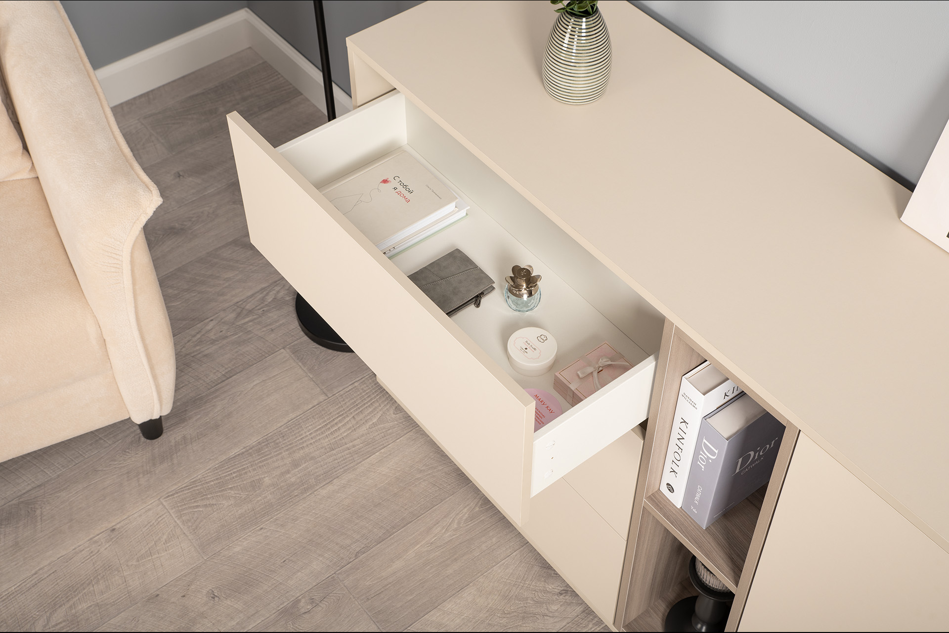 Сатин 7045 SU, Эмили Блаш U9135, Белый PE шагрень