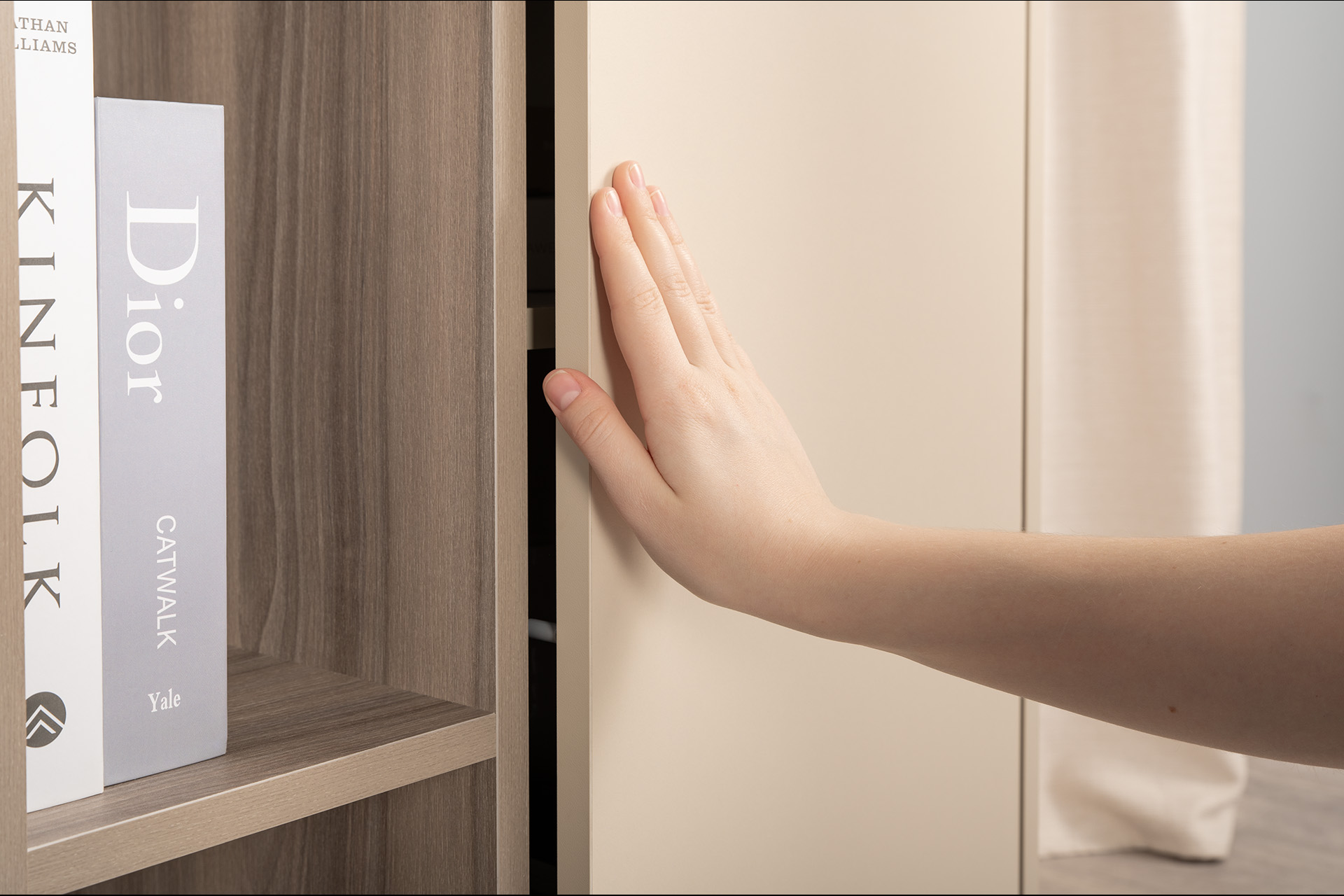 Сатин 7045 SU, Эмили Блаш U9135, Белый PE шагрень